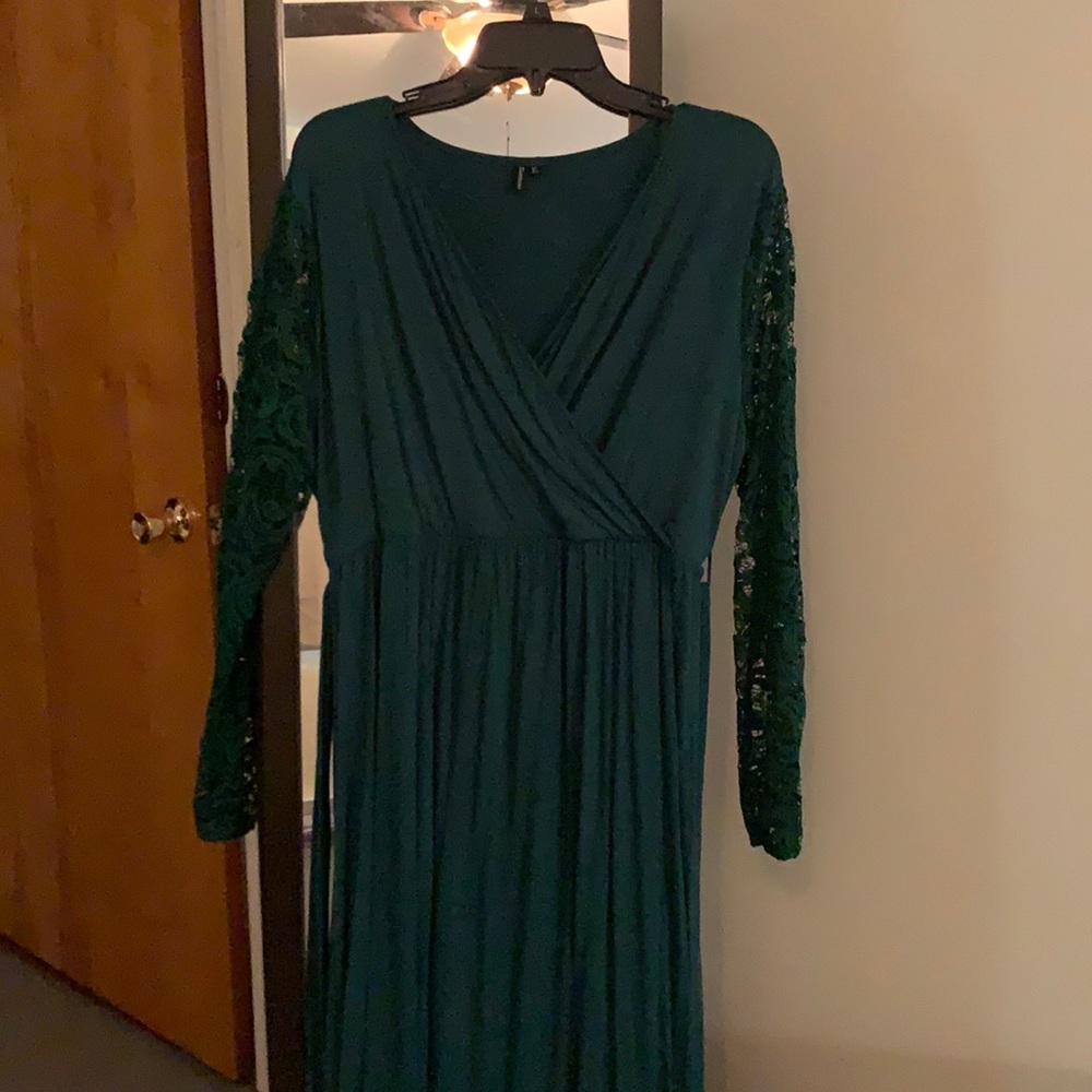 Green long dress with lace long sleeve size xl